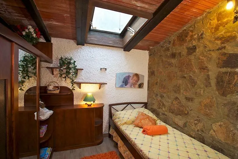 Holiday home Villa Ginestra A 